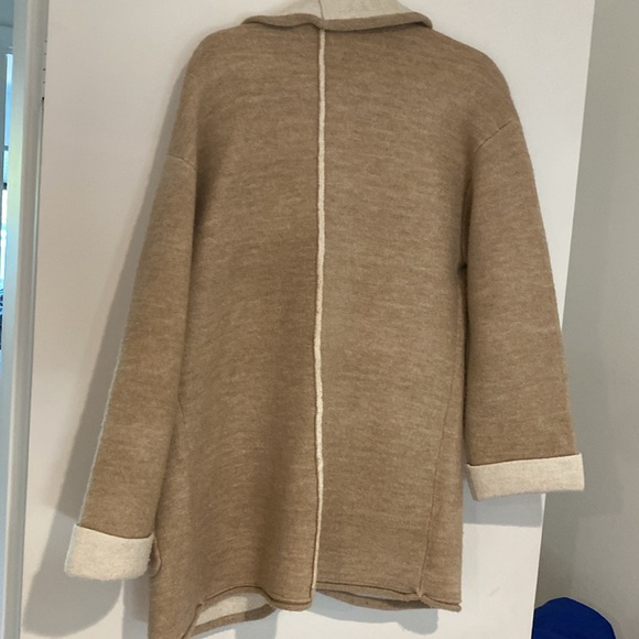 Cardigan - Picture 6 of 6